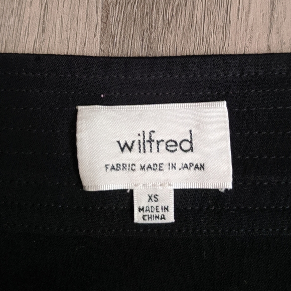 Wilfred Black Wrap Mini Skirt Size XS - Picture 6 of 7